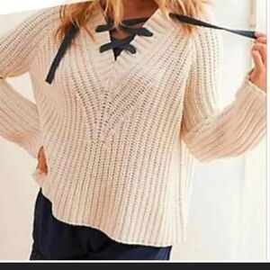 Aerie Lace Up Cream Chunky Knit Sweater Size Small